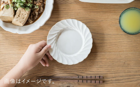 【波佐見焼】輪花丸皿 白マット 2枚セット 食器 皿【イロドリ】[KE52] 波佐見焼