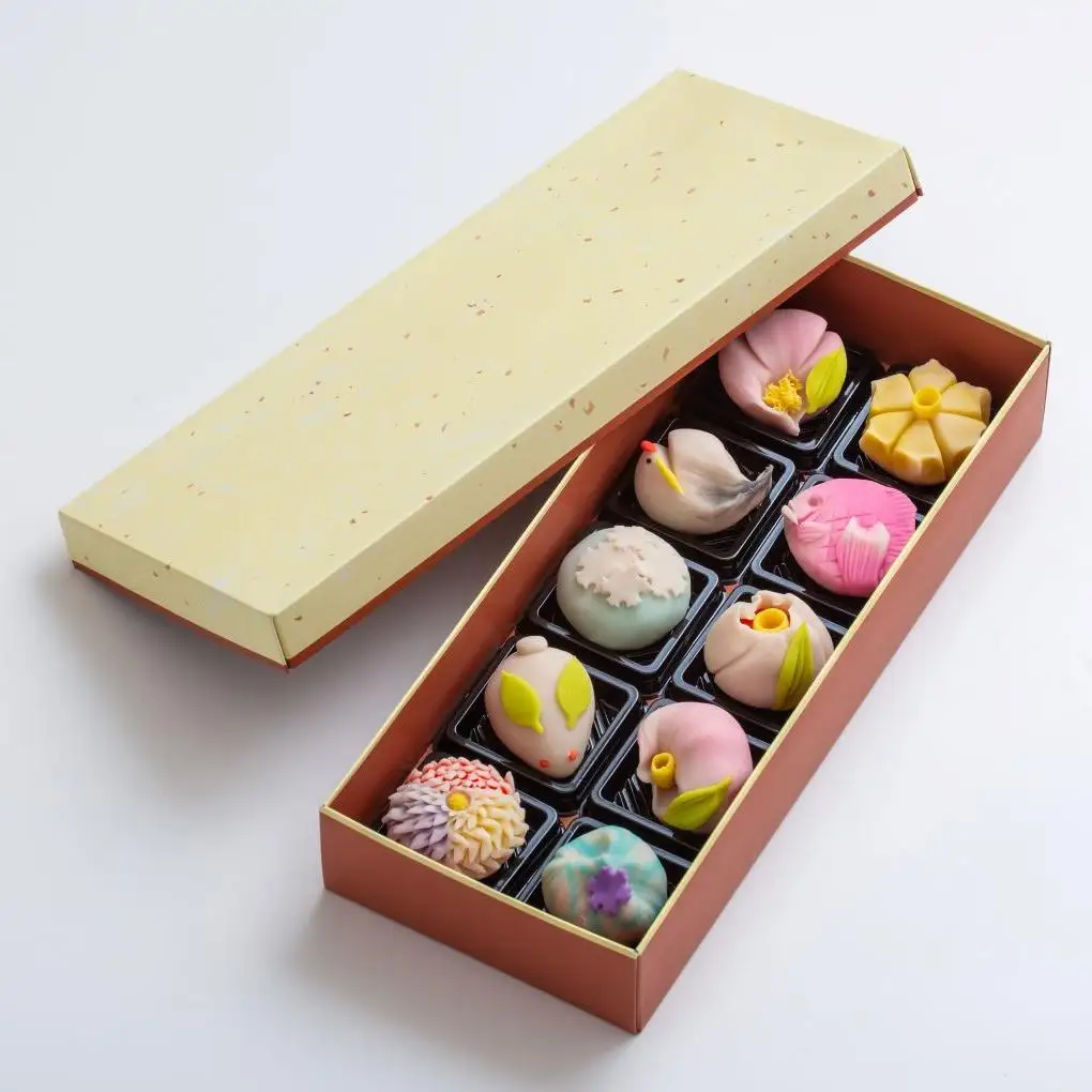 【スイーツ】ずーっと、眺めていたくなりますが、お早目にお召し上がりください。「夢菓子工房ことよ」季節の練り切り菓子 冬篇10個