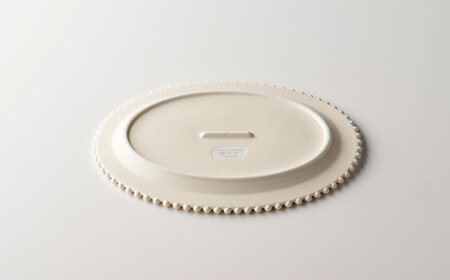 【美濃焼】ティアラ オーバルプレート マットアイボリー 2枚セット【Primitive陶舎花＊花】食器 楕円皿 パスタ皿 メインディッシュ ランチ ディナー 写真映え 洋風 ヨーロッパ風 カフェ風 かわいい おしゃれ [MFZ025]