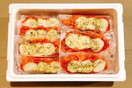 スモークサーモンカプレーゼ10～16P(計2kg)＆塩サーモンハラス220g×10P D-09044