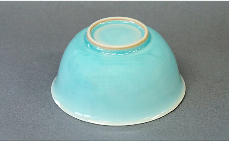 有田焼 翡翠どんぶり【梶原大敬 茂正工房】器 うつわ 和食器 食器 青磁 翡翠 青 ブルー グリーン 手作り 手仕事 ろくろ 丼 丼ぶり 親子丼 麺鉢 うどん ラーメン シンプル 電子レンジ対応 30000円 3万円 A30-786