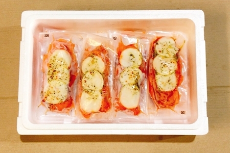 スモークサーモンカプレーゼ8～12P(計1.5kg)(小分け真空) F-09010