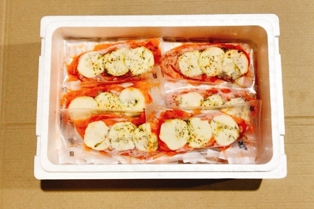 スモークサーモンカプレーゼ4～7P(計800g)＆塩銀鮭切り身1切(約70g)×25P F-09027