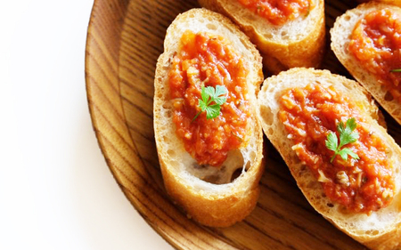 曽爾村のトマトの旨味そのまま！トマトソース３種セット // トマト トマトソース パスタ 無添加 保存料不使用 プレーン 柚子はちみつ きのこ当帰