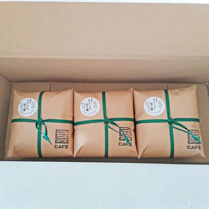 【自家製ラー油と胡麻ダレ】のどごしつるり具琥のざるつけ担々麺６食分 [0012-0052]