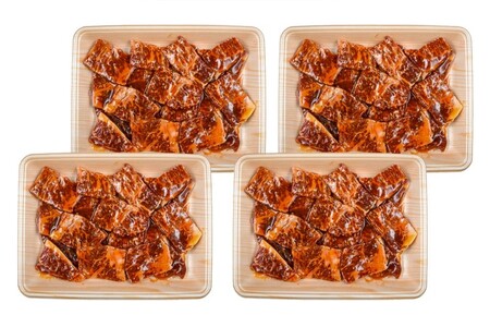 【熊本県産】くまもと黒毛和牛 タレ漬け 焼肉用 1.6kg 小分け 400g 4パック 熊本県産 牛 牛肉 国産 和牛 黒毛和牛 モモ バラ 肩ロース 焼くだけ タレ 大容量 焼肉 バーベキュー BBQ キャンプ アウトドア さくらや食品 熊本 阿蘇 南小国 南小国町 送料無料