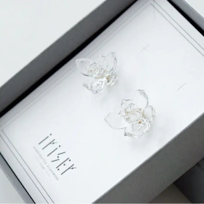 ピアス iriser ミズアオイ ｜ ピアス アクセサリー レディース