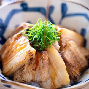 【定期便 年２回２ヶ月間隔】【チャーシュー専門店ミートポーク山水】肩ロース焼豚＆豚バラ煮豚 厳選２種食べ比べセット《千葉県産銘柄豚 林SPF使用》 ／ チャーシュー 叉焼 焼豚 煮豚 豚バラ 肩ロース 林SPF SPF豚 ギフト 贈答 定期便
