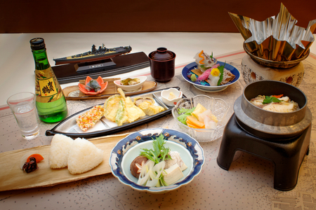 呉阪急ホテル コンセプトルーム「大和」1泊 朝食・夕食付プラン (1名様ご利用) ホテル 宿泊 洋室ツイン ツインルーム 宿泊券 宿 1泊2食 旅行 チケット 国内旅行 広島県 呉市 ku148-001-r