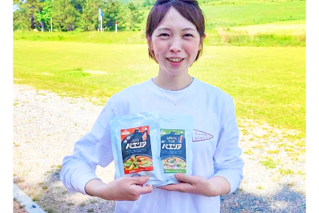 島根素材のこだわりキャンプごはんセット～パエリアベース2種×うきぬの米2合～【パエリア レトルト 無洗米 キャンプ BBQ お外ご飯 簡単 手軽 即席 本格的 豪華 トマトベース 魚介類 具材入り】