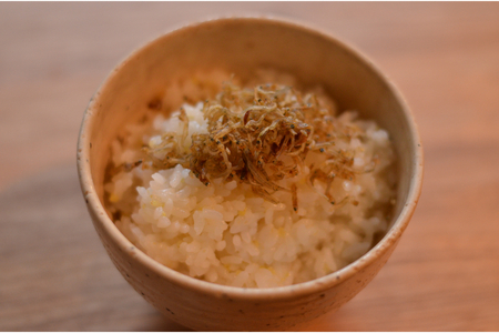 天仁庵 音戸ちりめんとかつおぶしのふりかけセット 化粧箱入り ふりかけ ちりめんじゃこ 実山椒入り 手土産 ギフト プレゼント ご飯のお供 広島県 呉市 ku120-005-r