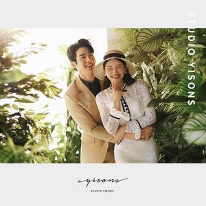 東北最大級の韓国フォトスタジオ STUDIO YISONS【フォトウェディング 3着 30ページ プラン】スタジオ撮影 ロケーション撮影 ドレス 和装 結婚 記念 婚礼 写真 撮影 カメラ 花嫁 花婿 福島県 いわき市