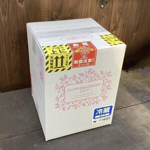 【多肉植物】大きな寄せ植え直径21cm白ポット