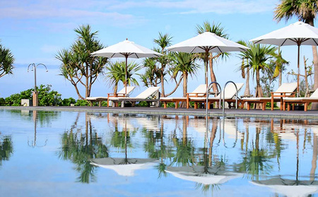 宿泊券 【サイプレスリゾート久米島】デラックスオーシャンビュー 1泊朝食付きペア宿泊券