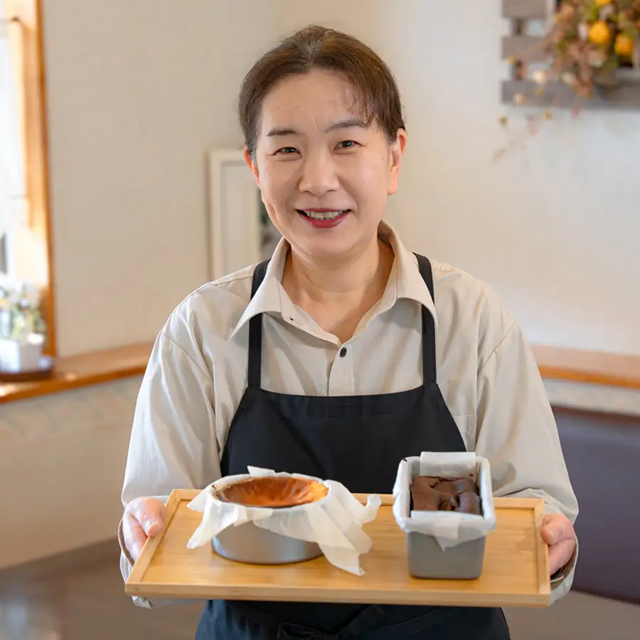 【小麦粉不使用】濃厚ガトーショコラ ベルギー産クーベルチュール 5〜6人 しっとり おすすめスイーツ