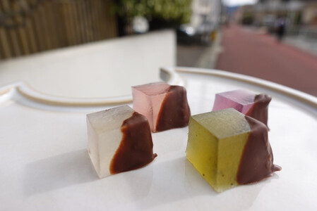 D523 チョコっと―