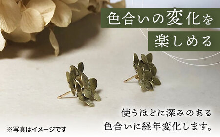 紫陽花の重なり イヤリング 大村市 Barie [ACYO006]