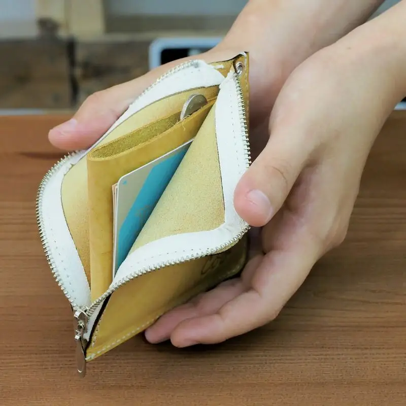財布 プチウォレット【ブルー】 革 ( 縦約11cm × 横約11cm × 厚さ約1.0cm )【lfco0004-4】