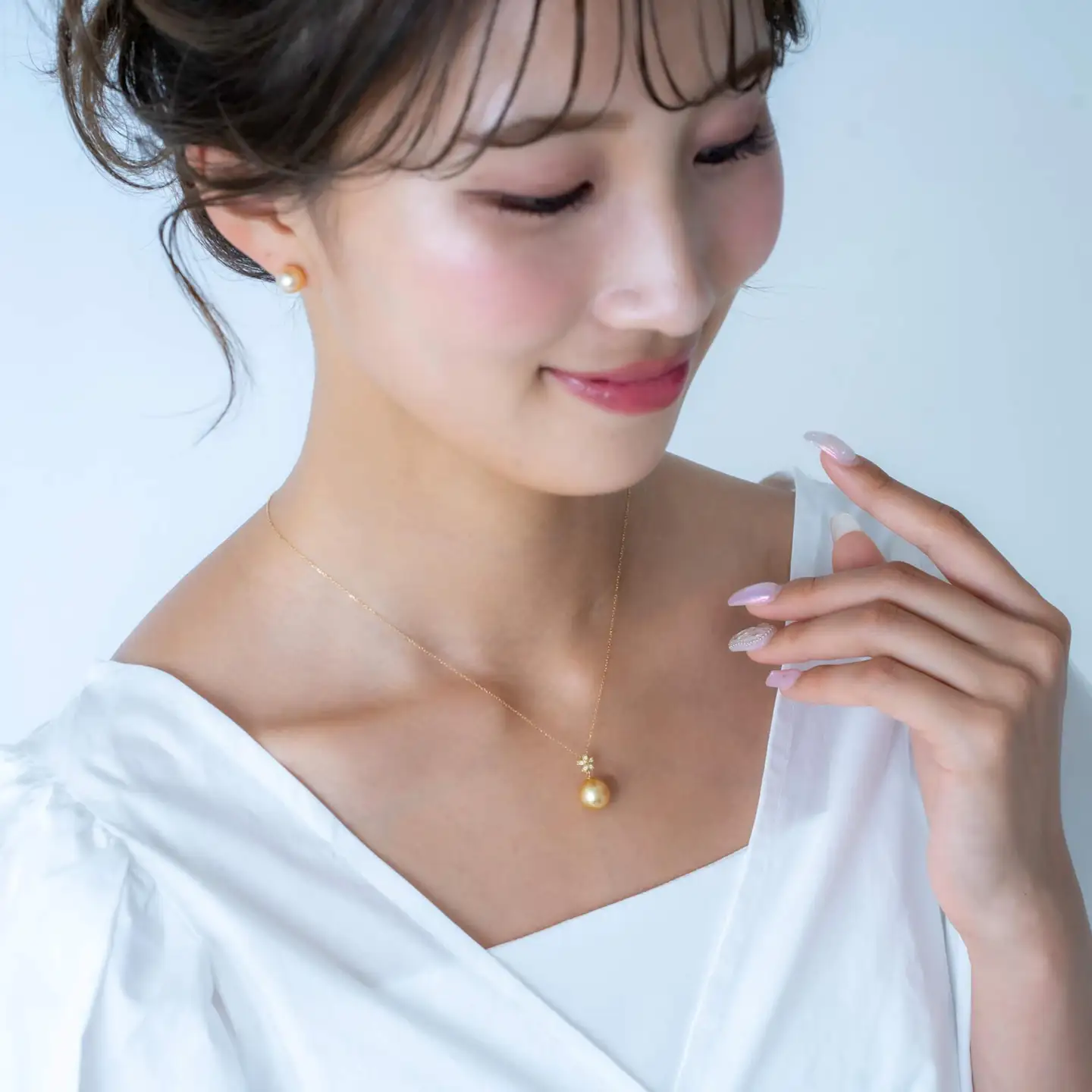 【星桜】 ゴールデンパール（南洋 白蝶真珠） 10mm セミラウンド ダイヤモンド K18 イエローゴールド ペンダントトップ