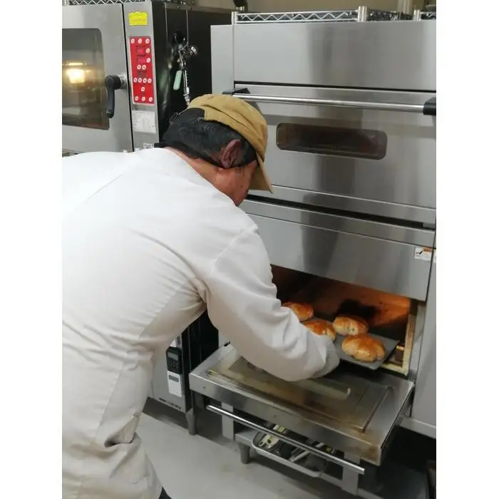 北海道満喫　北海道産小麦・無添加の香り豊かな酒粕のパンドミー4本セット_03872