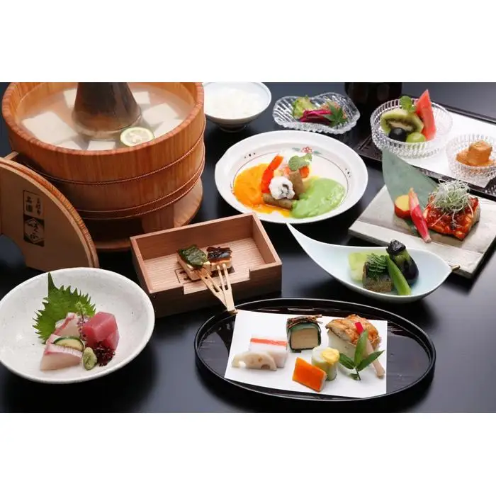 【南禅寺 順正】ランチまたはディナー ペア食事券 | 京都 豆腐料理 老舗料亭 食事券