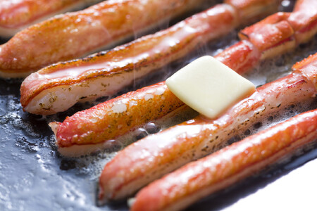 生冷凍 本ズワイガニ ポーション 脚 むき身 500g【生食可・お刺身OK】（北海道・ロシア・アメリカ産） ABB002