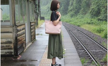 リフレッシングトートバック　（レッド）