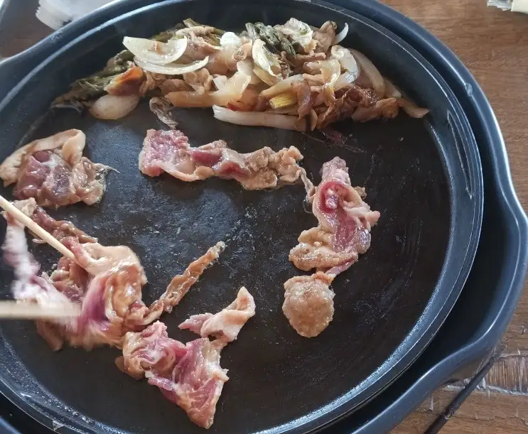 味付ジンギスカン 黒豚 北海道 800ｇ(400ｇ×2) 黒豚屋 阿部農場 焼くだけ 総菜 弁当 