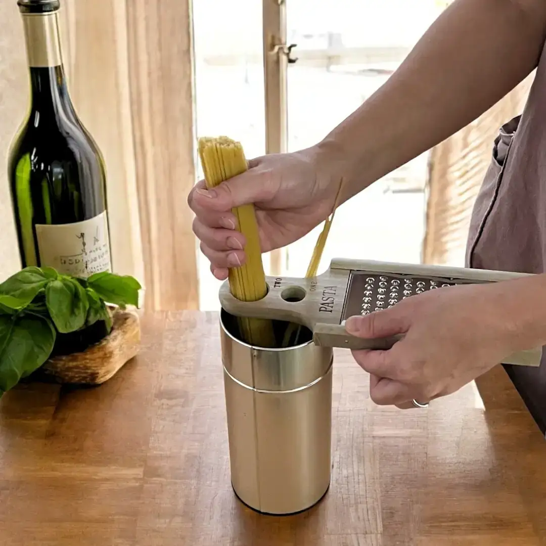 チーズおろし器（粗挽き用）とパスタ用ターナー おろし金 チーズグレーター 調理器具 キッチン用品 キッチンツール 燕三条製 [小柳産業]【010S527】