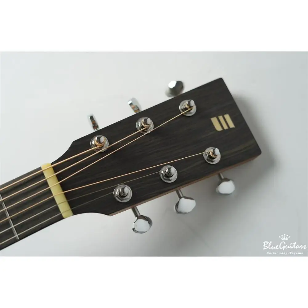 【ギター】NAGI GUITARS kuro｜ギター