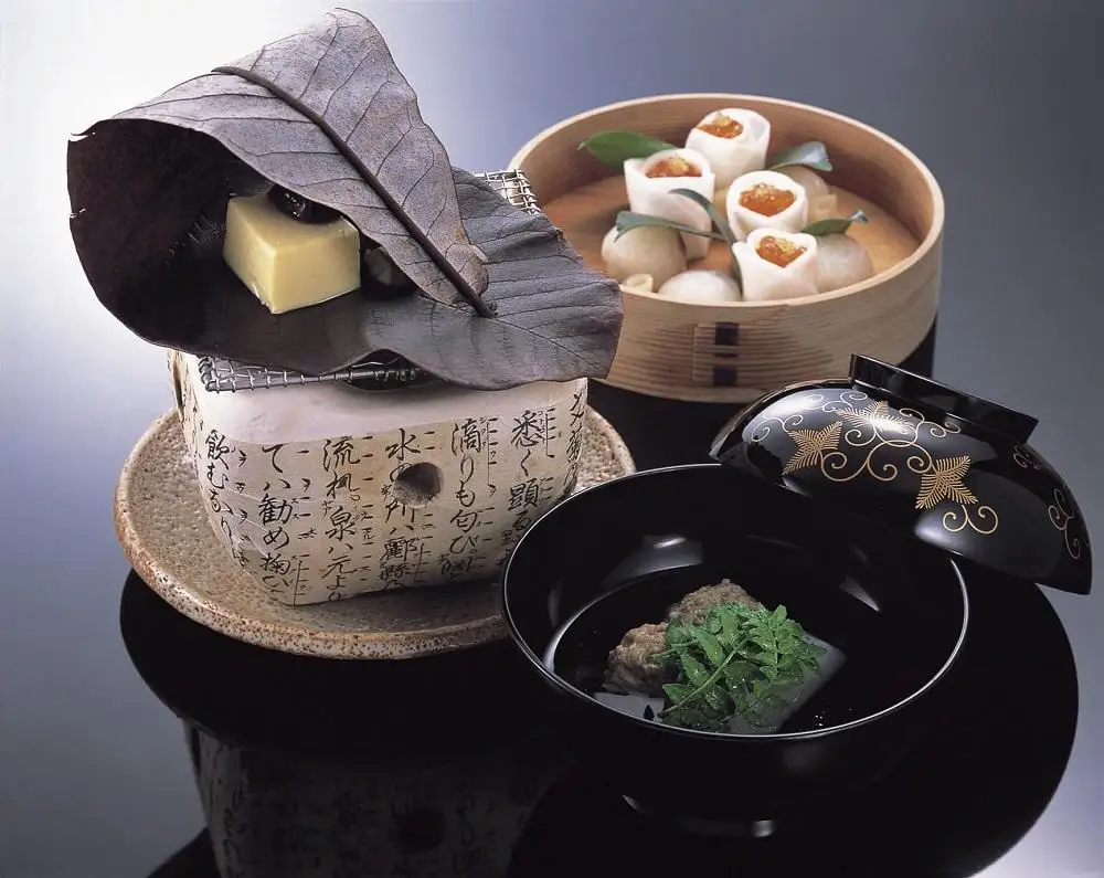 【炭屋旅館】ペアディナー食事券（懐石料理）