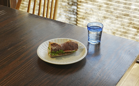 【美濃焼/みずなみ焼】 大地の器 ブルー 21cmプレート ギフト箱入り 瑞浪市 / 山喜製陶 食器 皿 パスタ皿 [AZCP046]
