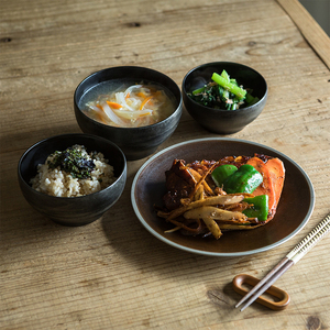 [めぐるの三つ組椀・日月 (四分一／内黒)] ダイアログ・イン・ザ・ダーク × 会津漆器 視覚障害者の感性を活かして作られた器 漆の植林に寄付｜伝統工芸 手仕事 木製漆器 国産漆 日本製 応量器 ギフト 贈り物 グッドデザイン賞 エル・グルメ水川発酵食道で紹介 [1186]