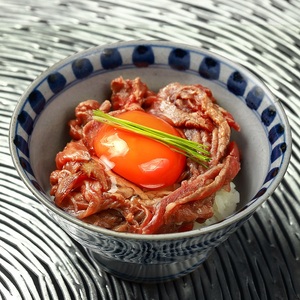 【和牛セレブ】 神戸牛 切り落とし 250g　切落し  牛肉 肉 神戸ビーフ 神戸肉 兵庫県 伊丹市 お肉 牛肉炒め物 
