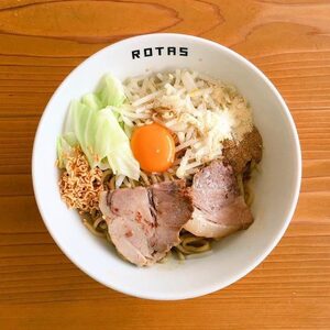 ラーメン４種とギョーザセット　（煮干ラーメン・正油クラッシック・豚そば・まぜそば・ゲーシーギョーザ）