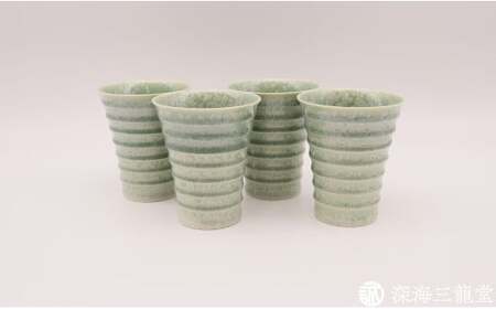 有田焼 鶯玉フリーカップ（段付杯）桐箱入 / 真右エ門窯【深海三龍堂】ビアグラス ビールコップ 焼酎グラス 焼酎コップ 晩酌 酒器 A24-132