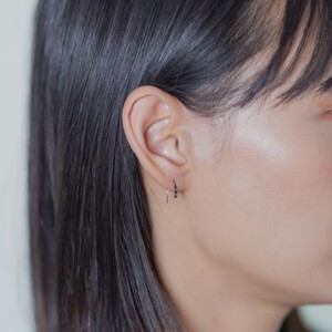 【甲府ジュエリー】Pt900　プラチナ　曲線ピアス（15132481）