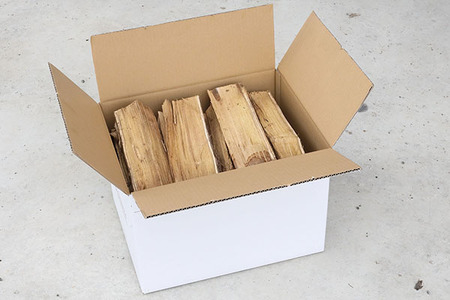 庄内産 乾燥薪 15kg×2箱 ストーブ 暖炉 キャンプ 焚火に SDGs