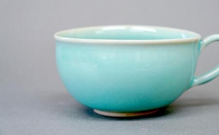 有田焼 翡翠スープ碗 2個セット【梶原大敬 茂正工房】器 うつわ 食器 スープカップ 2個 ペア セット 青磁 翡翠 青 作家 手仕事 ろくろ たっぷり スープ 電子レンジ対応 A50-263