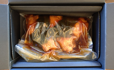 沖縄の伝統が詰まったコラーゲンたっぷりのとろける美味しさ「てぃびちと昆布の炊き合わせ」 豚足