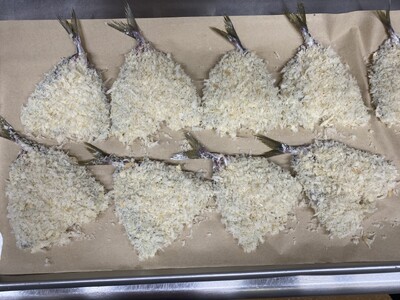 アジフライ 国産 個包装 16枚入り 魚屋さんが作った 自家製 鯵 開き おかず あじフライ お手軽 惣菜 吉井鮮魚 愛媛 伊予市｜B372