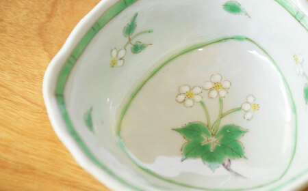 【陶器市特集】【波佐見焼】小花紋 三角深鉢 2点セット【藍水】[GB53]