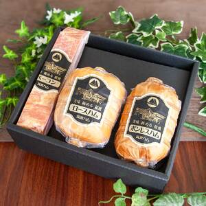 筑波ハム けやきセット（ボンレスハム400g /ベーコン230g/ロースハム500g）