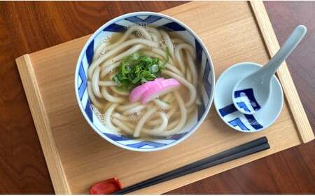 有田焼 粋な江戸紋の丼とレンゲのセット【しん窯 青花】【佐賀県陶磁器工業協同組合】食器 うつわ 器 丼ぶり 丼 レンゲ うどん ラーメン お正月 手描き 江戸紋 プレゼント ギフト 35000円 3.5万円 A35-519