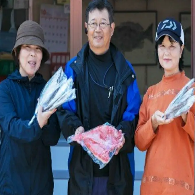 次は１年後！高品質フグの黄金干 約750g 干物 海鮮 フグ ふぐ 鮮魚 魚介 加工品 おつまみ 惣菜 ごはん お酒 の お供に 肴 高知 室戸
