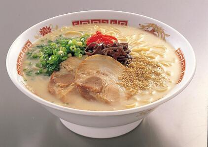 【定期便全3回/4ヶ月に1回お届け】赤黒ラーメン6食×4箱（24食）