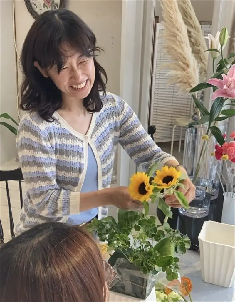 生花アレンジ体験レッスン 【 フラワーアレンジメント 体験 チケット 神奈川県 小田原市フラワー アレンジメント 】