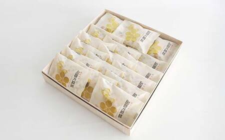 加賀陣屋 加賀の殿様 20個入 まんじゅう 饅頭 白餡 みるく 前田家 家紋入り 菓子 和菓子 お茶菓子 お茶請け グルメ 国産 日本製 食品 F6P-3229
