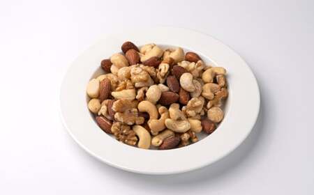 4種の食塩不使用ミックスナッツ 2.1kg（300gx7袋）小分け チャック付き ナッツ ミックスナッツ 食べ比べ おやつ