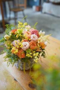 フラワーアレンジメント Sサイズ 花 花束 ブーケ アレンジ プレゼント ドライフラワー 生花 KACHA 19-009